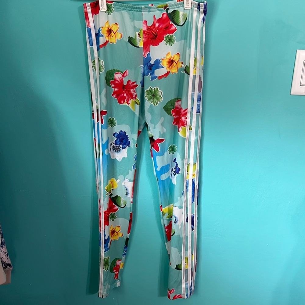 #117 Adidas Originals Floral Lightweight Leggings XL